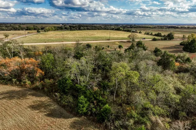 $325,000 | 12551 Eben Road, Industry, TX 78944
