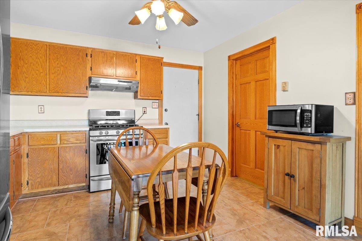 5230 Buford Street Springfield, IL 62703 - Photo 11 of 26 Gallery Image 11