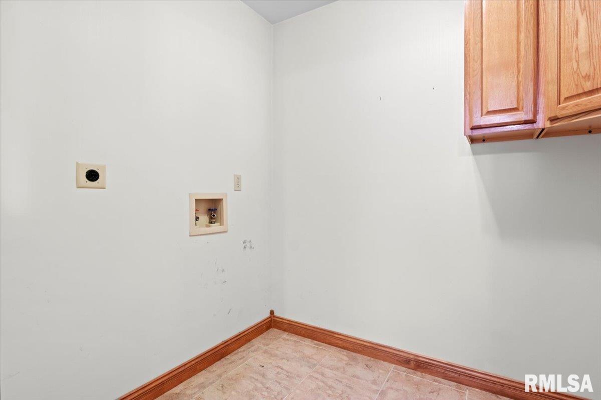 5230 Buford Street Springfield, IL 62703 - Photo 21 of 26 Gallery Image 21