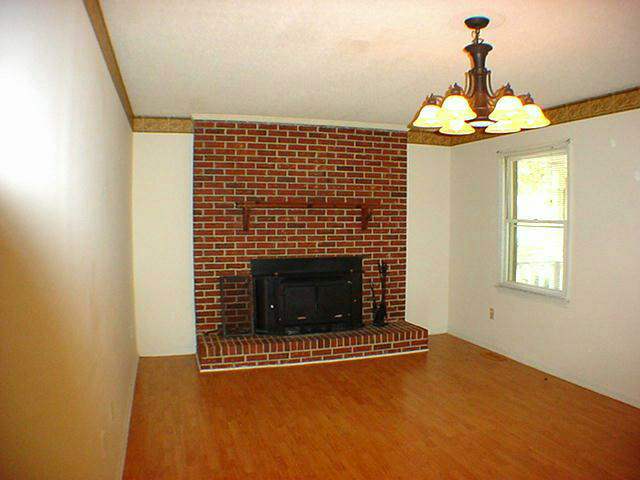 1232 Westgate Road Anderson, SC 29626 - Photo 2 of 9 Gallery Image 2