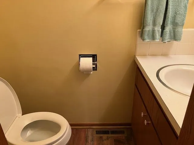 $368,500 | 706 14th Street Northeast, Owatonna, MN 55060