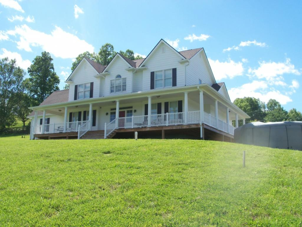 371 Luray Road Gate City, VA 24251 - Photo 2 of 34 Photo 2