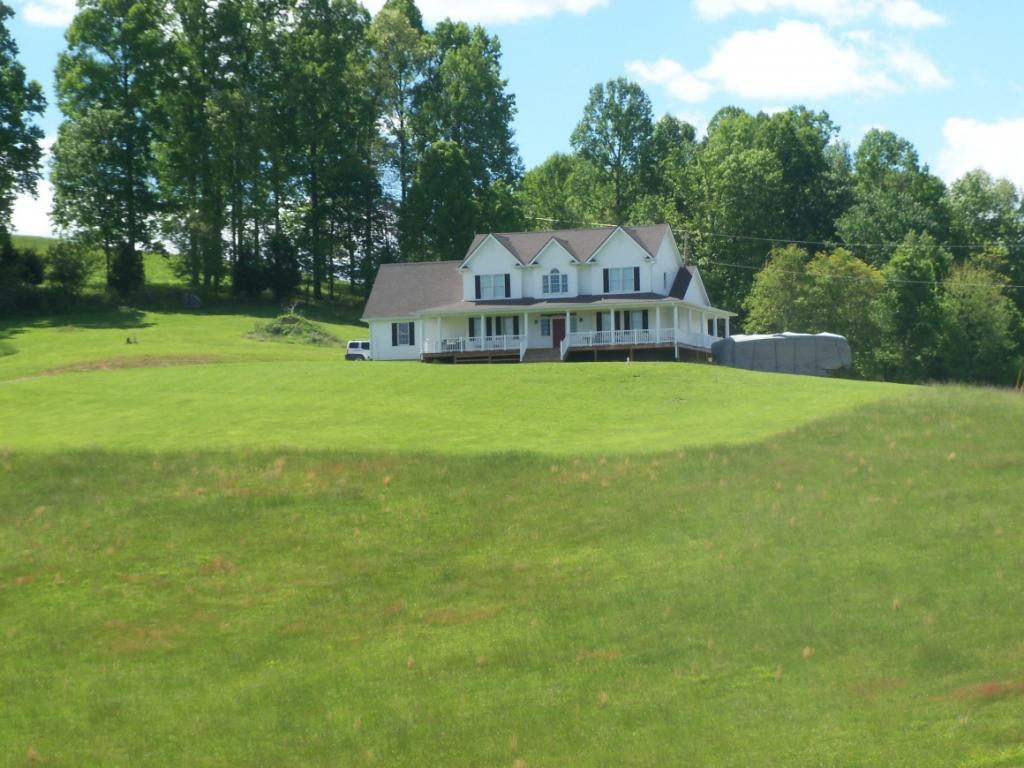 371 Luray Road Gate City, VA 24251 - Photo 4 of 34 Photo 4