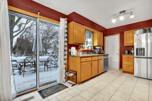 $199,900 | 2520 Lanier Court, Lansing, MI 48911
