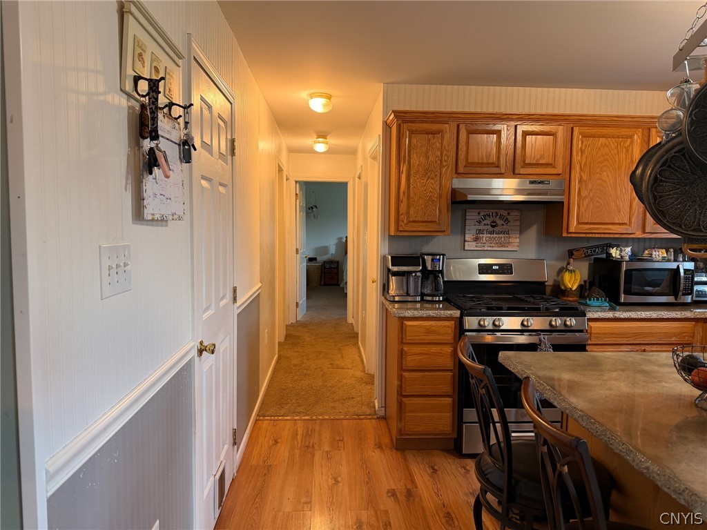 417 State Route Hannibal, NY 13074 - Photo 7 of 27 Kitchen, Hallway