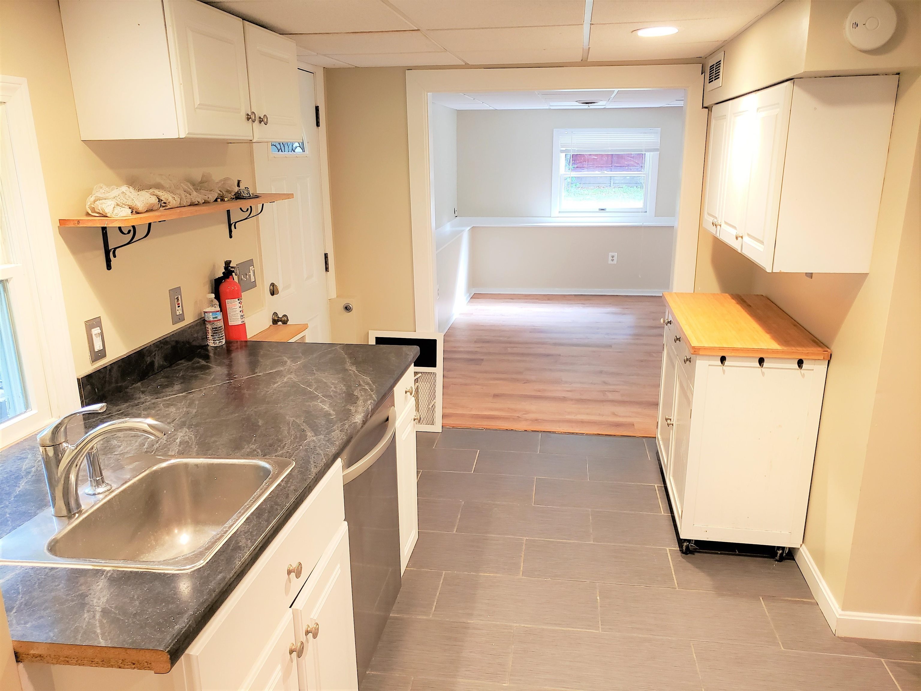 160 Kingston Road, Unit BOTTOM Exeter, NH 03833 - Photo 22 of 46