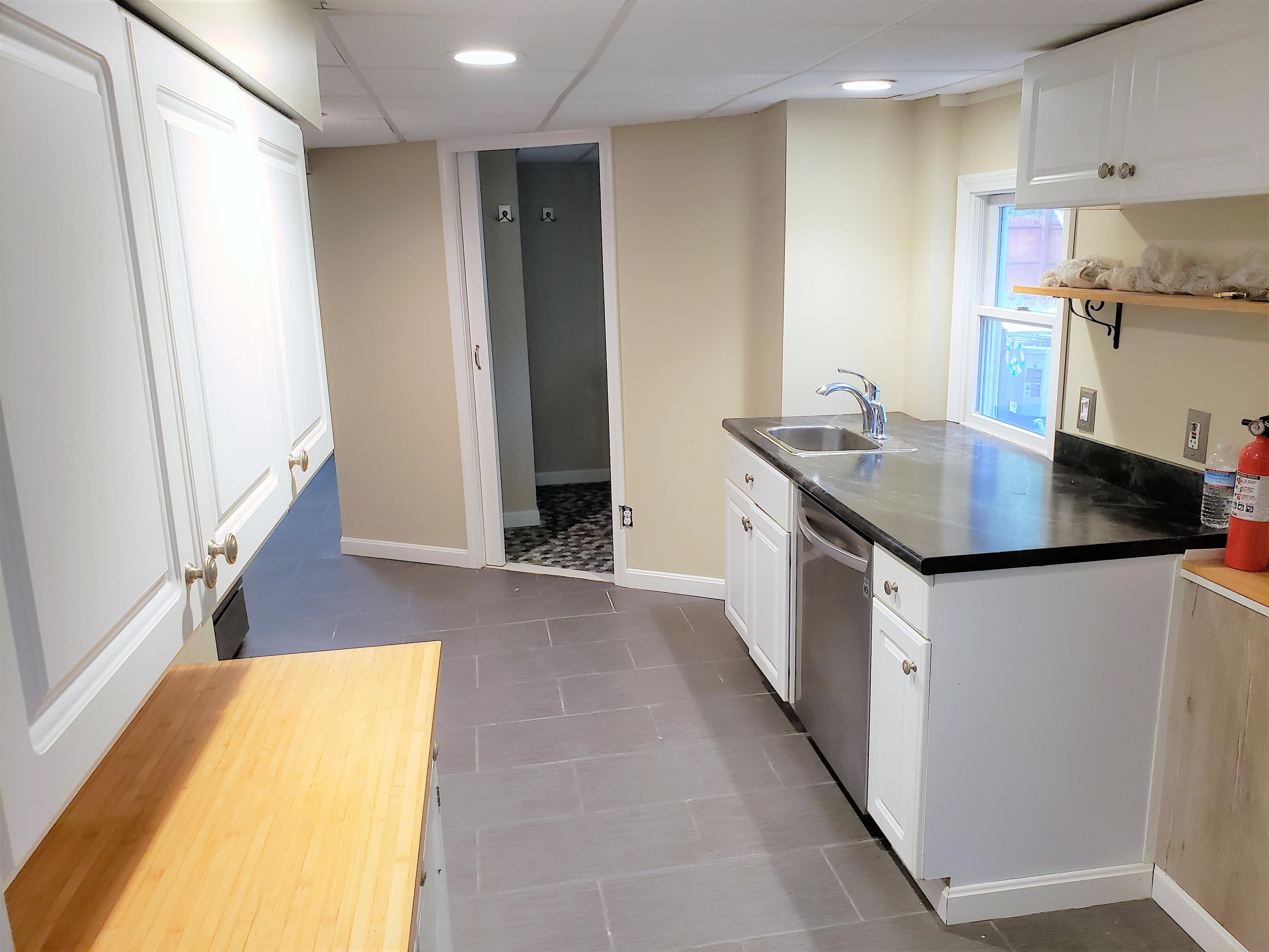 160 Kingston Road, Unit BOTTOM Exeter, NH 03833 - Photo 26 of 46