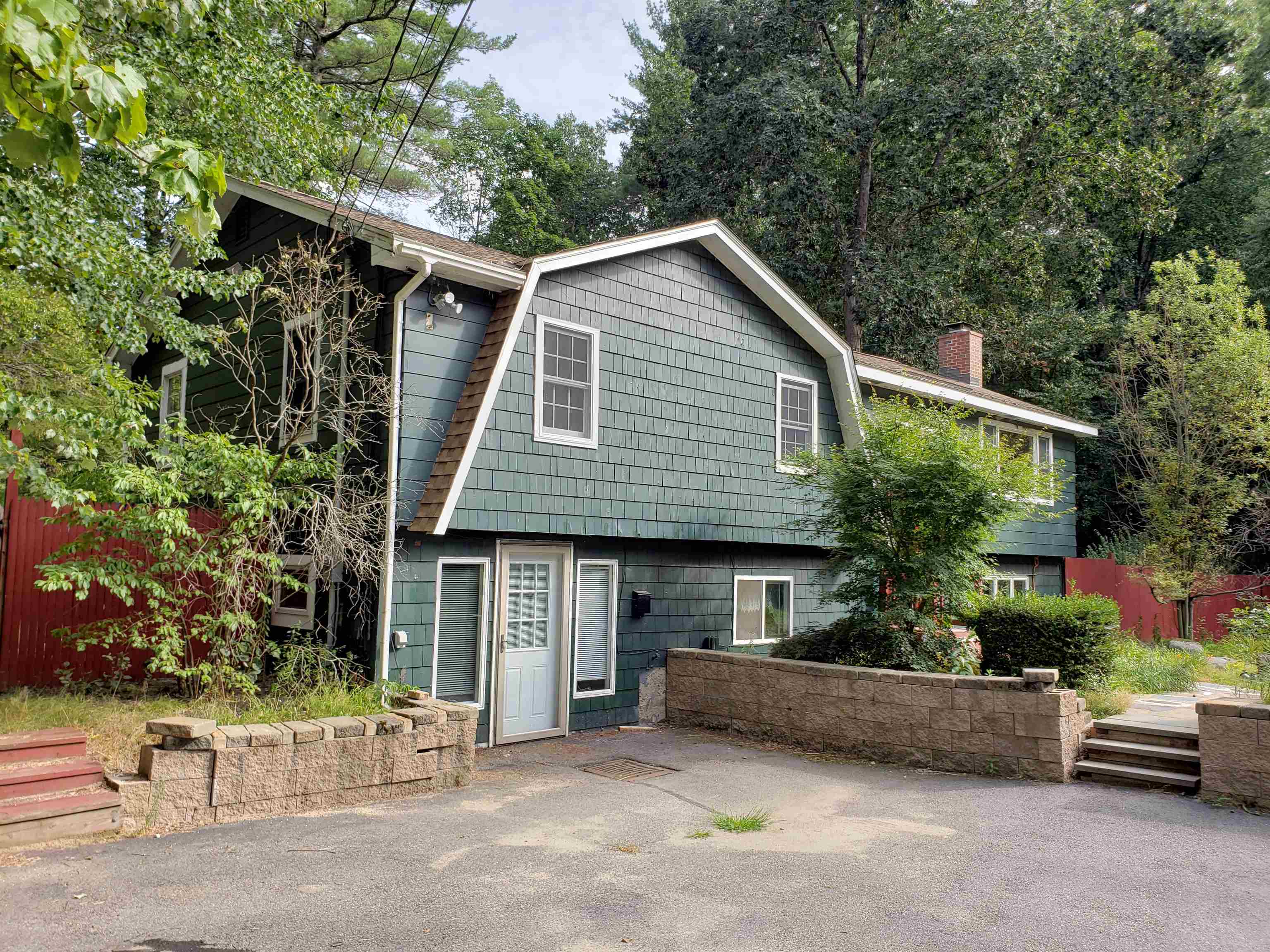 160 Kingston Road, Unit BOTTOM Exeter, NH 03833 - Photo 4 of 46