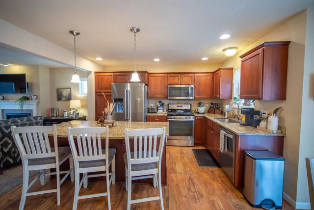 $419,900 | 6939 Reston Heights Drive, Madison, WI 53718