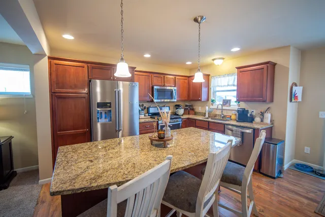 $419,900 | 6939 Reston Heights Drive, Madison, WI 53718