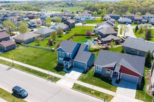 $419,900 | 6939 Reston Heights Drive, Madison, WI 53718