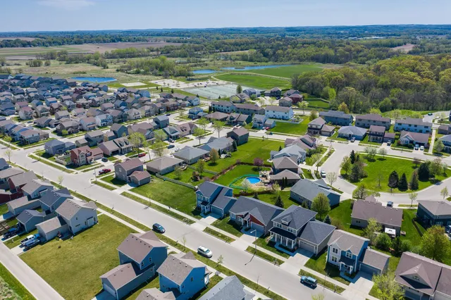 $419,900 | 6939 Reston Heights Drive, Madison, WI 53718