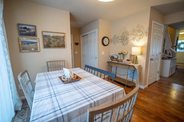 $419,900 | 6939 Reston Heights Drive, Madison, WI 53718