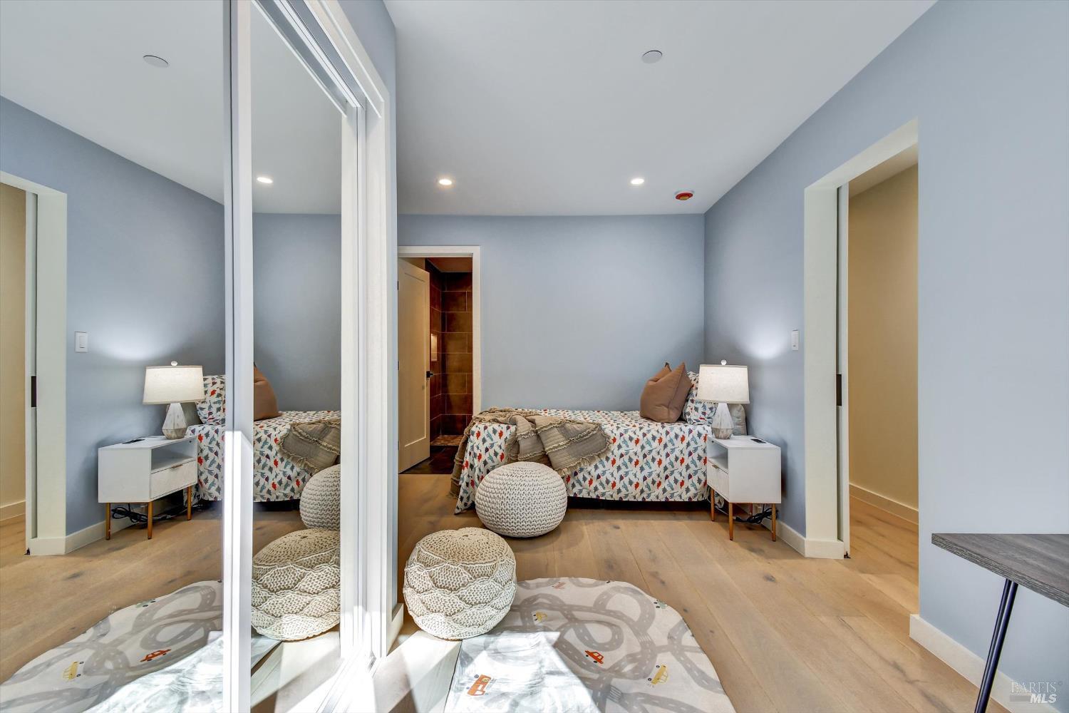 148 Auburn Street San Rafael, CA 94901 - Photo 17 of 40 Second bedroom