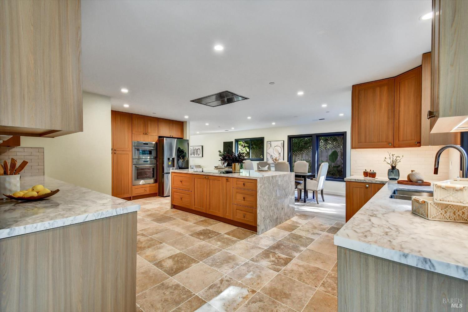 148 Auburn Street San Rafael, CA 94901 - Photo 3 of 40 Brand New Top of The Line Appliances for All Your Cooking Needs