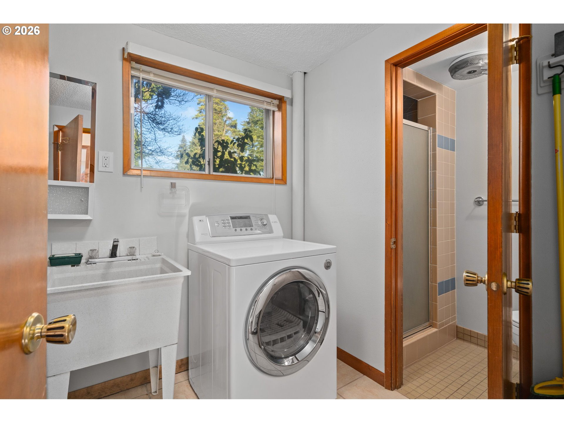 15916 South Henrici Road Oregon City, OR 97045 - Photo 21 of 37