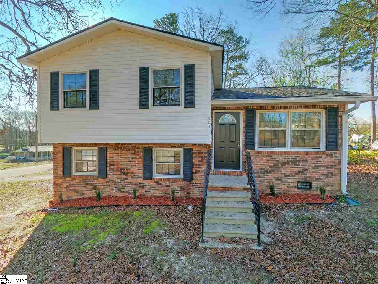 503 Old Farm Road Moore, SC 29369 - Photo 2 of 31 Gallery Image 2