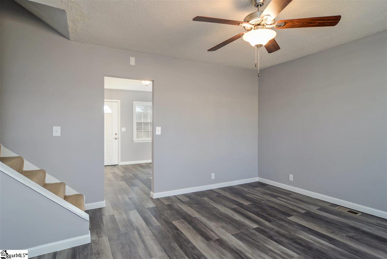 503 Old Farm Road Moore, SC 29369 - Photo 12 of 31 Gallery Image 12