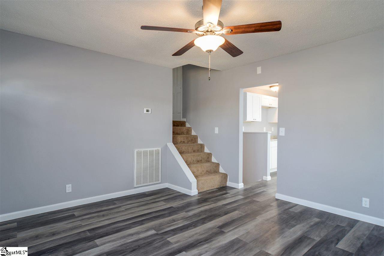 503 Old Farm Road Moore, SC 29369 - Photo 13 of 31 Gallery Image 13