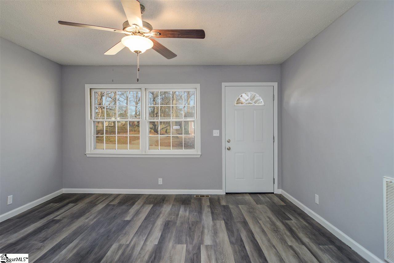 503 Old Farm Road Moore, SC 29369 - Photo 15 of 31 Gallery Image 15