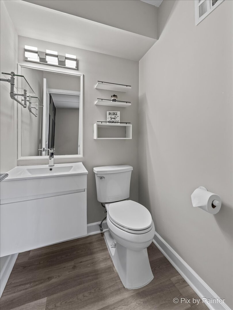 1220 South Lorraine Road, Unit 2H Wheaton, IL 60189 - Photo 17 of 25 Gallery Image 17