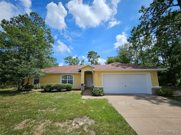 $1,875 | 844 West Wycliffe Lane, Citrus Springs, FL 34434