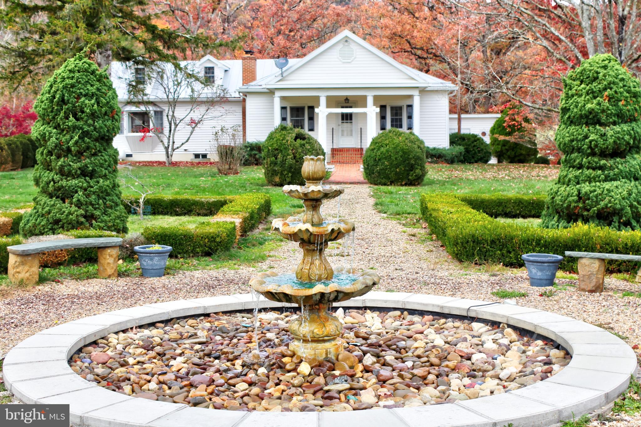 618 Miller Road Edinburg, VA 22824 - Photo 31 of 39 A working fountain