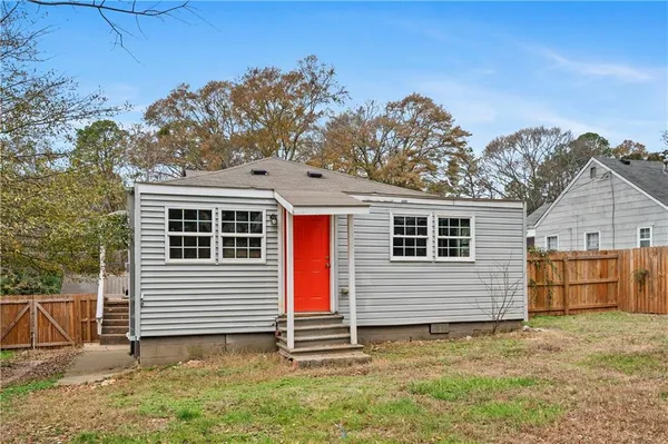 $1,700 | 1124 Graymont Drive Southwest, Atlanta, GA 30310