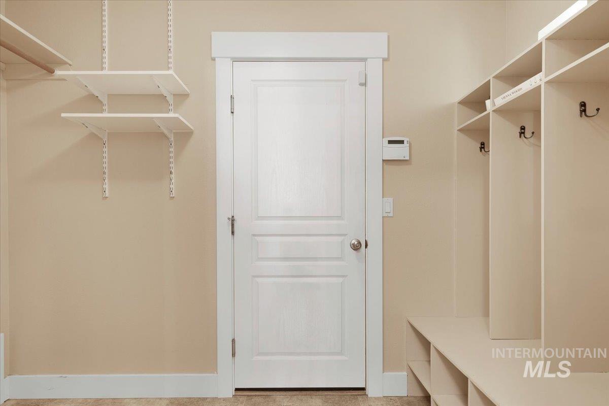 2264 East Comisky Street Meridian, ID 83646 - Photo 40 of 47 Mudroom with baseboards