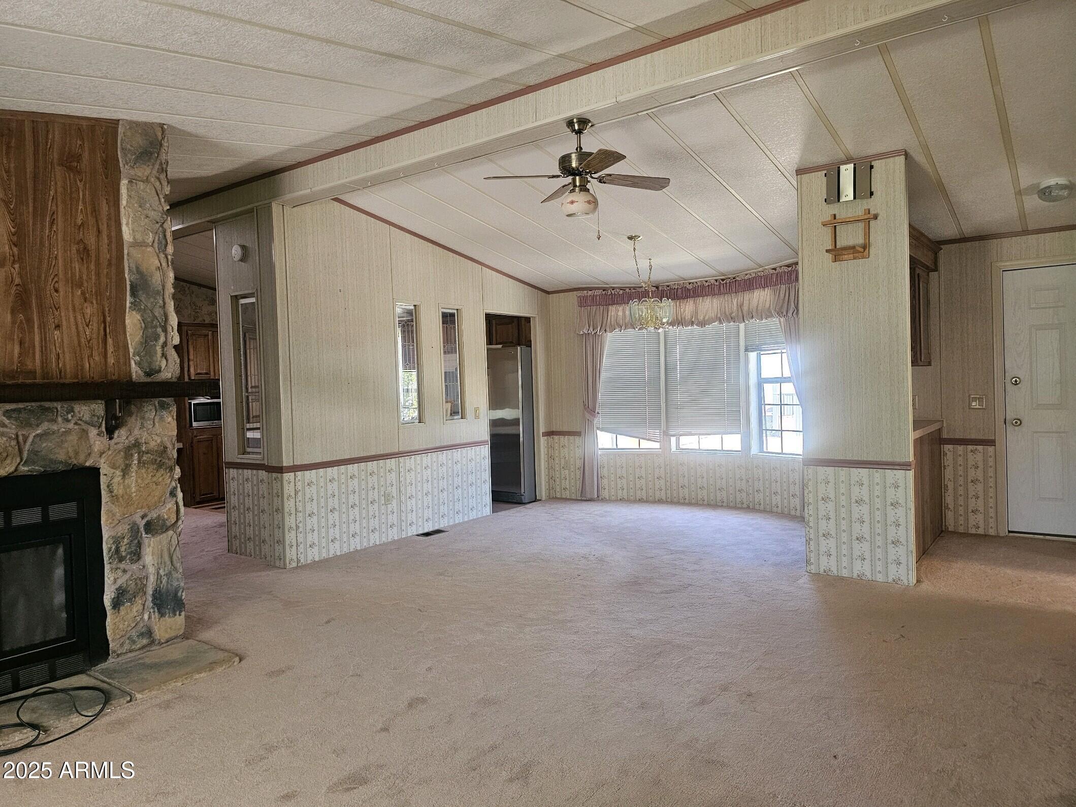 265 Myrtle Drive Page, AZ 86040 - Photo 22 of 29 living 2