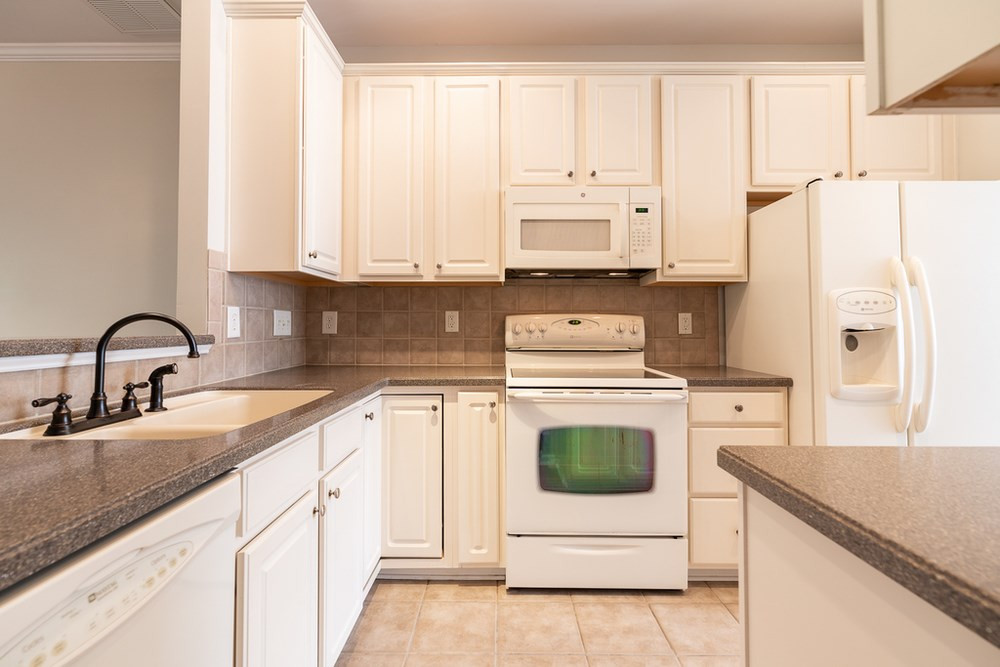 7828 Spungold Street Raleigh, NC 27617 - Photo 8 of 30 Kitchen