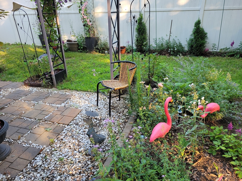 142 Jasper Street Springfield, MA 01109 - Photo 7 of 7