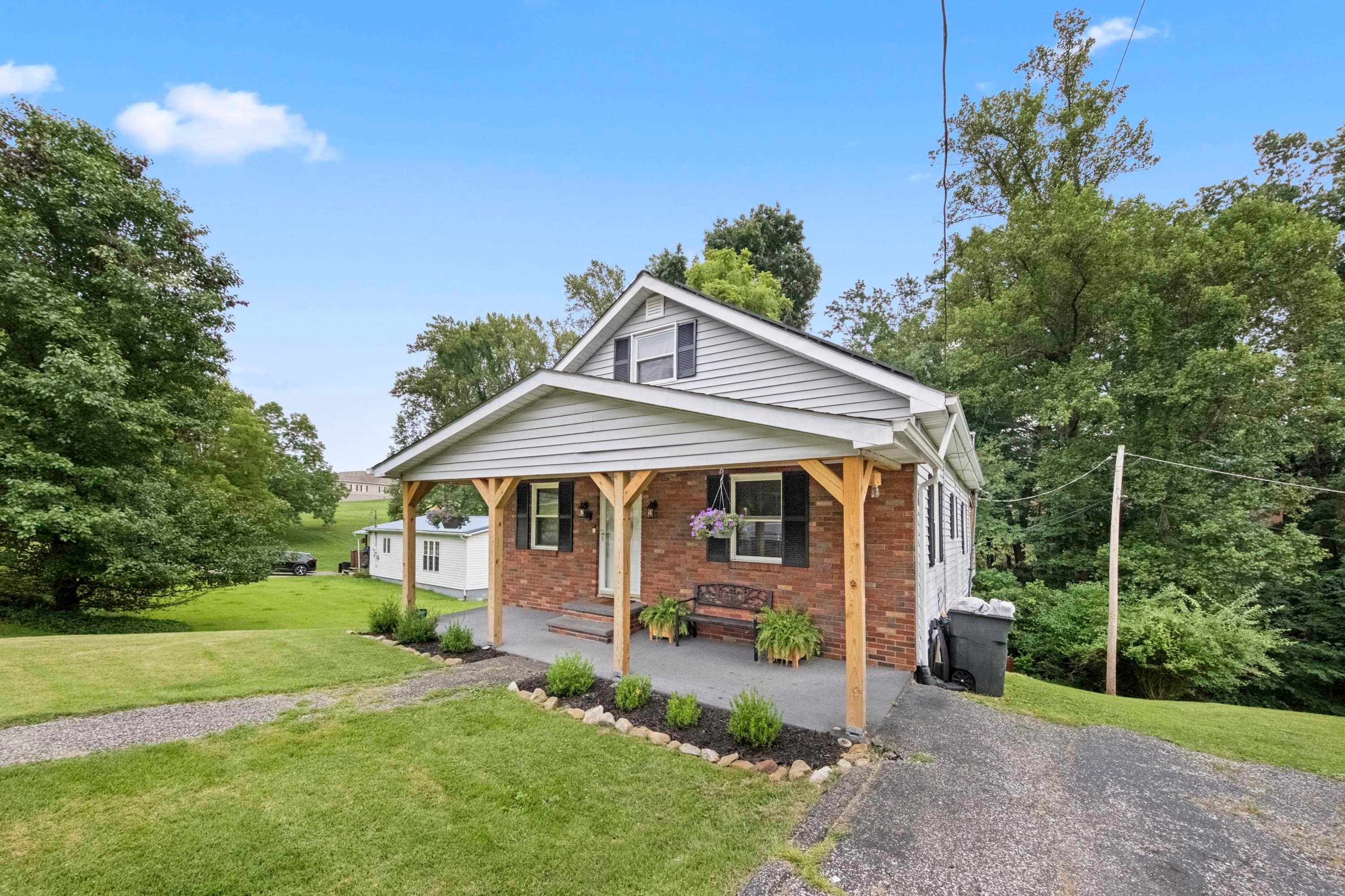 480 Walker Avenue Raceland, KY 41169 - Photo 1 of 37 Gallery Image 1