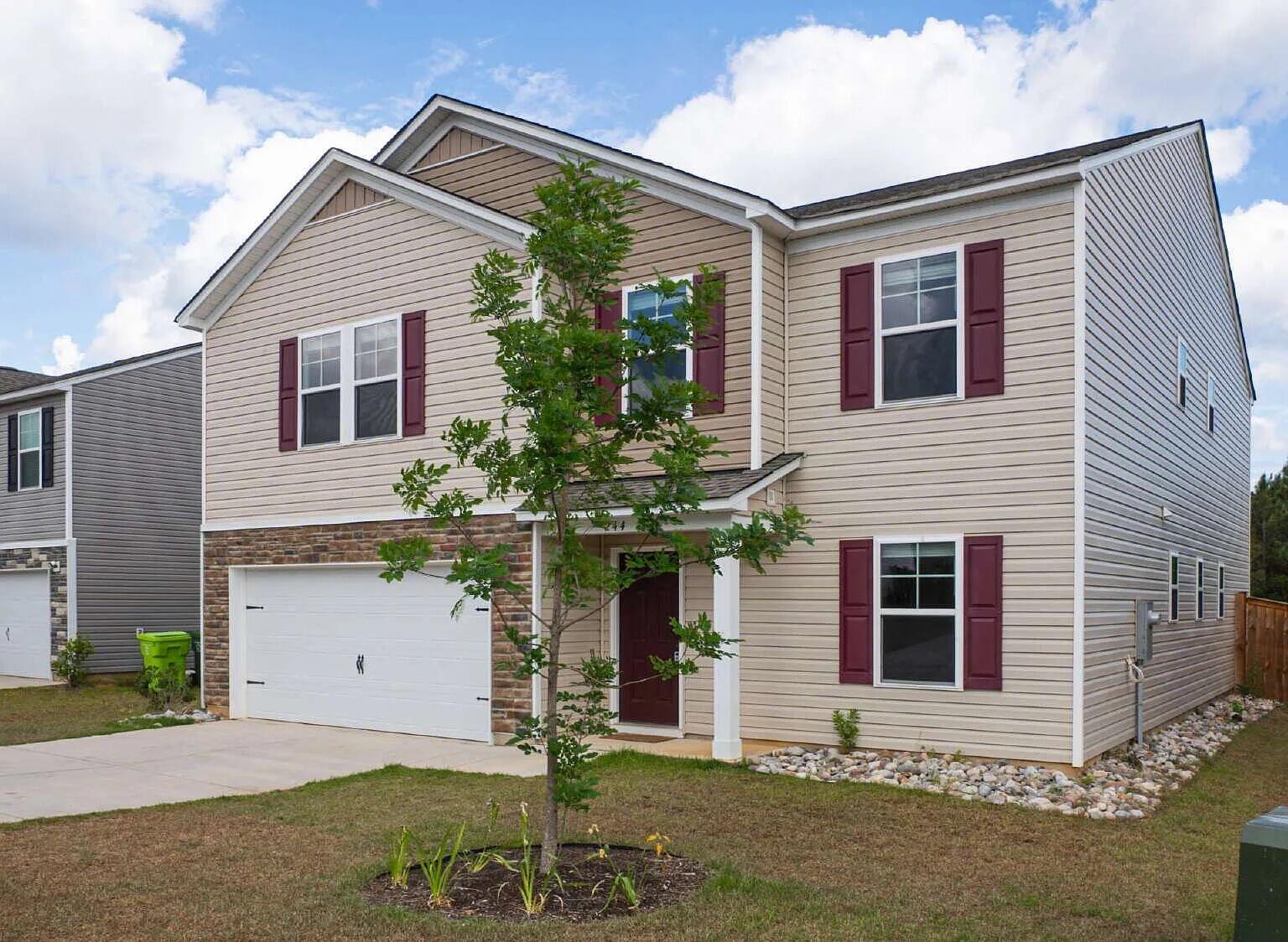 244 Savannah Wood Road Hopkins, SC 29061 - Photo 3 of 38 2