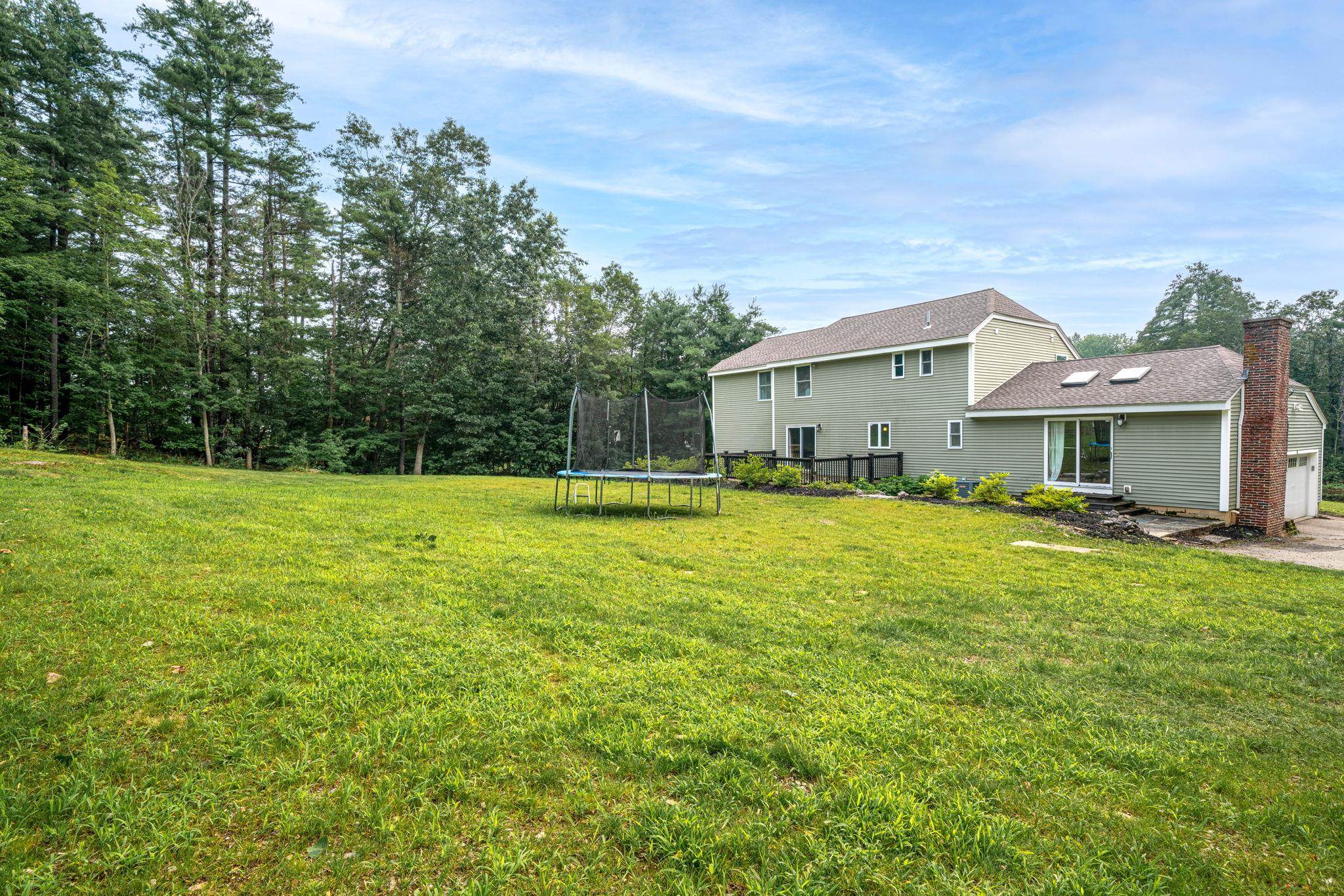 6 Lowell Road Windham, NH 03087 - Photo 13 of 29