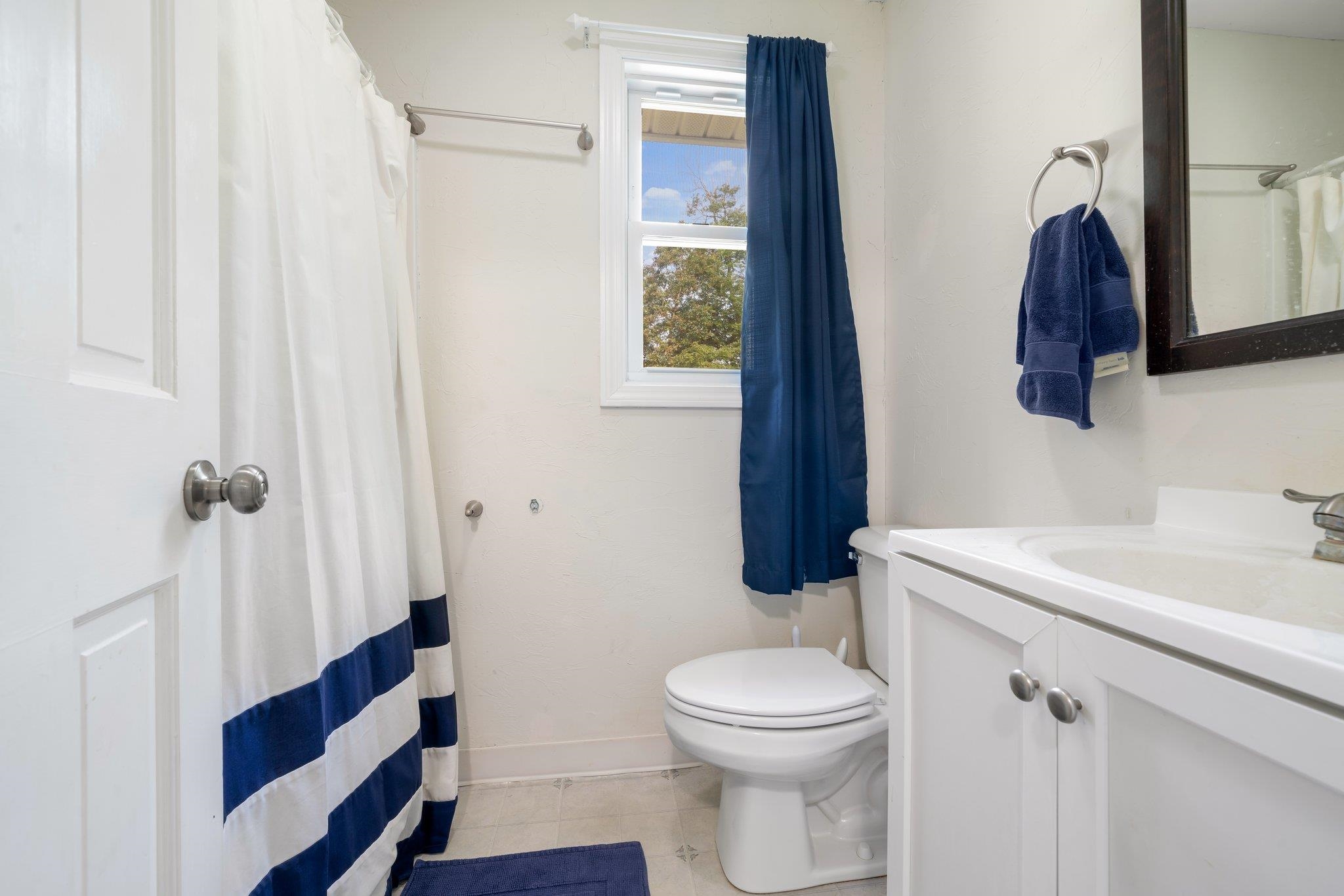 6 Lowell Road Windham, NH 03087 - Photo 18 of 29