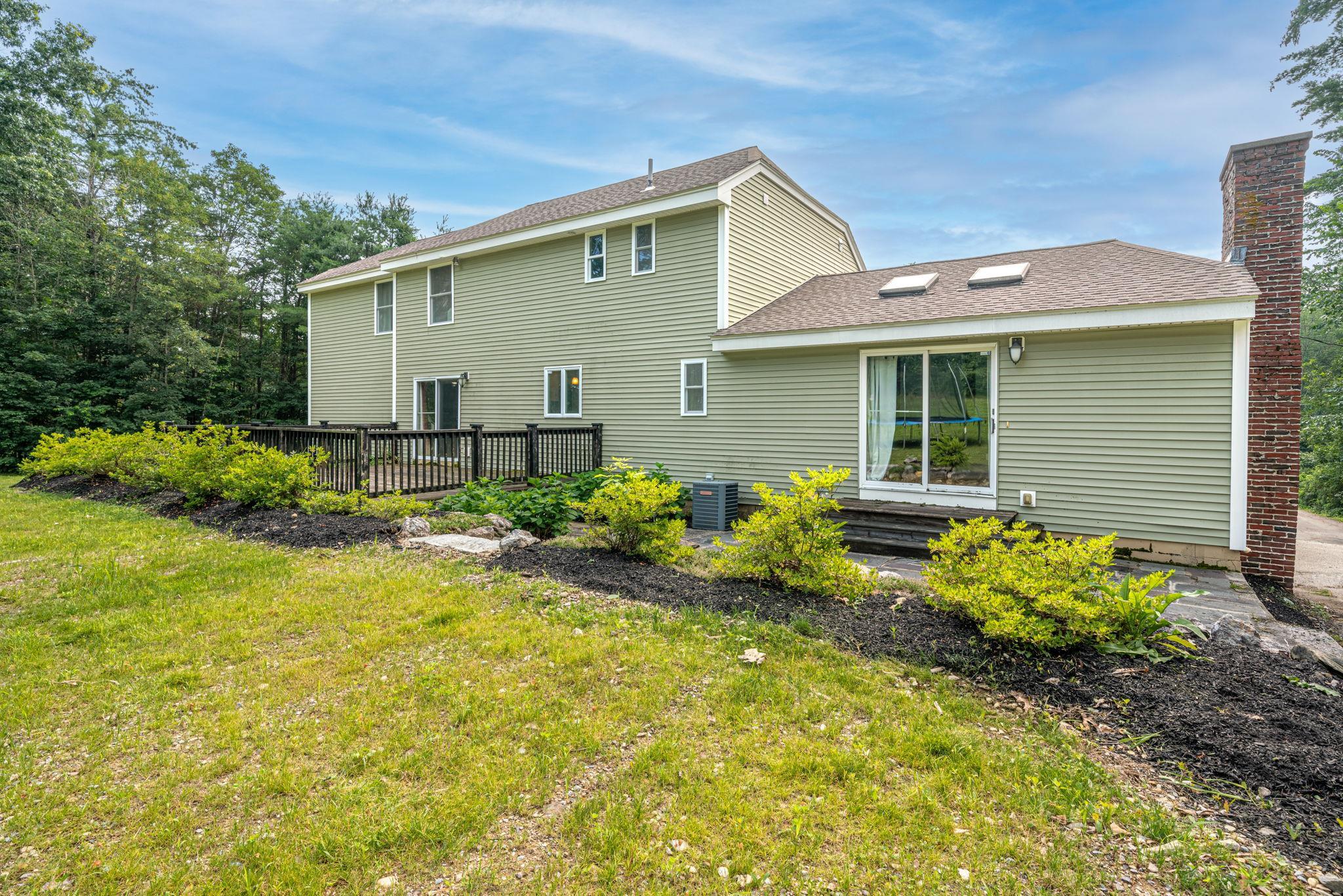 6 Lowell Road Windham, NH 03087 - Photo 2 of 29
