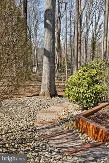 $569,900 | 1 Blue Jay Drive, Newark, DE 19713