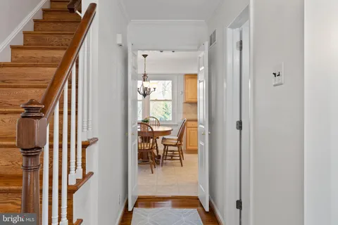 $569,900 | 1 Blue Jay Drive, Newark, DE 19713