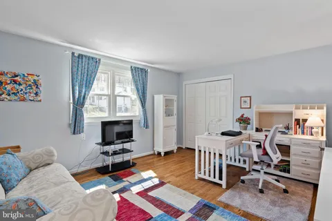 $569,900 | 1 Blue Jay Drive, Newark, DE 19713
