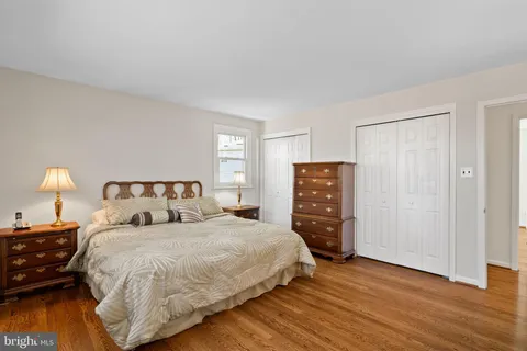 $569,900 | 1 Blue Jay Drive, Newark, DE 19713