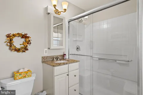 $569,900 | 1 Blue Jay Drive, Newark, DE 19713