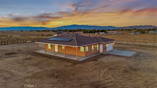 $614,999 | 7214 West W Avenue, Lancaster, CA 93536