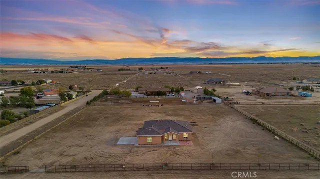 $614,999 | 7214 West W Avenue, Lancaster, CA 93536