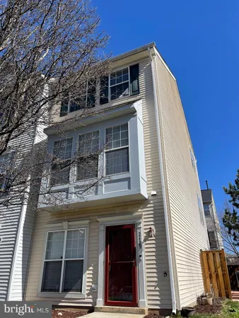 $2,850 | 2429 Dew Meadow Court, Herndon, VA 20171