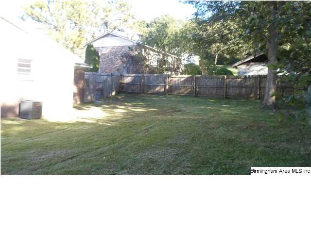405 Warren Street Bessemer, AL 35022 - Photo 3 of 19