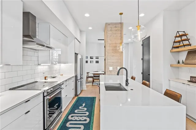 $3,750 | 2424 Memorial Drive Southeast, Unit 3, Atlanta, GA 30317