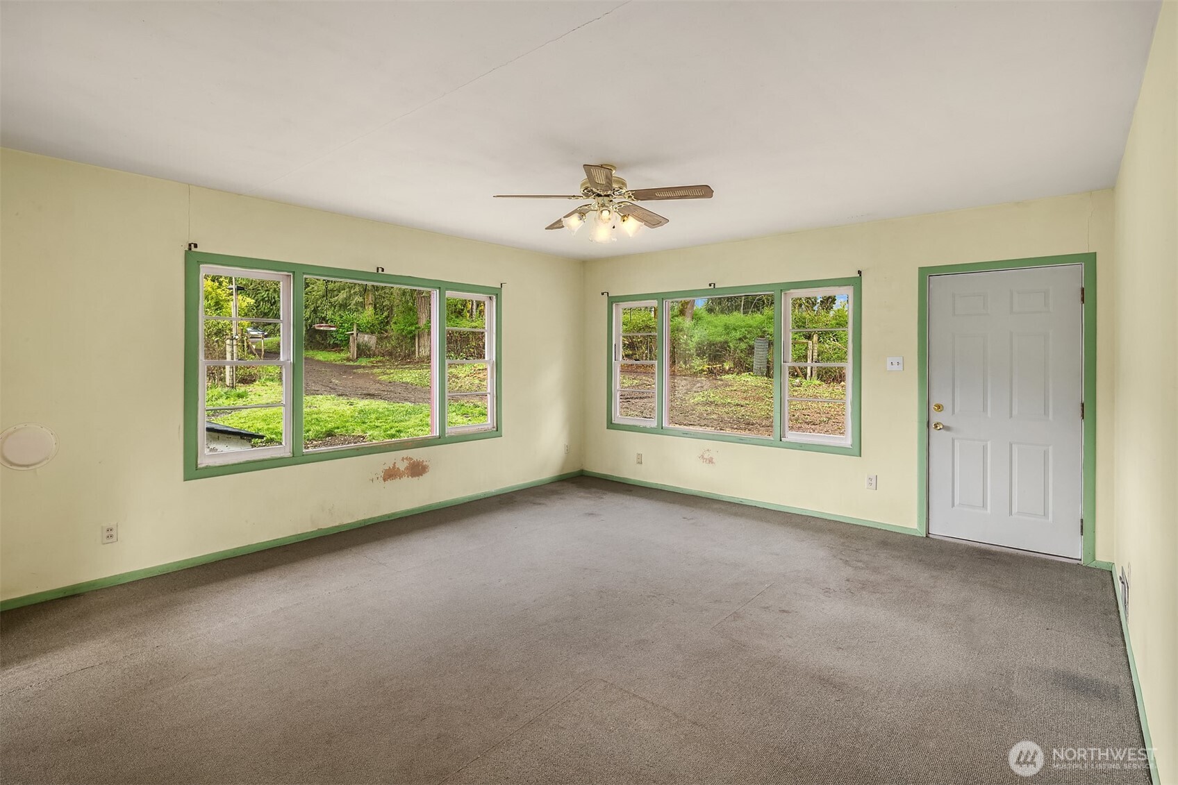 17420 Renton Issaquah Road Southeast Renton, WA 98059 - Photo 6 of 14
