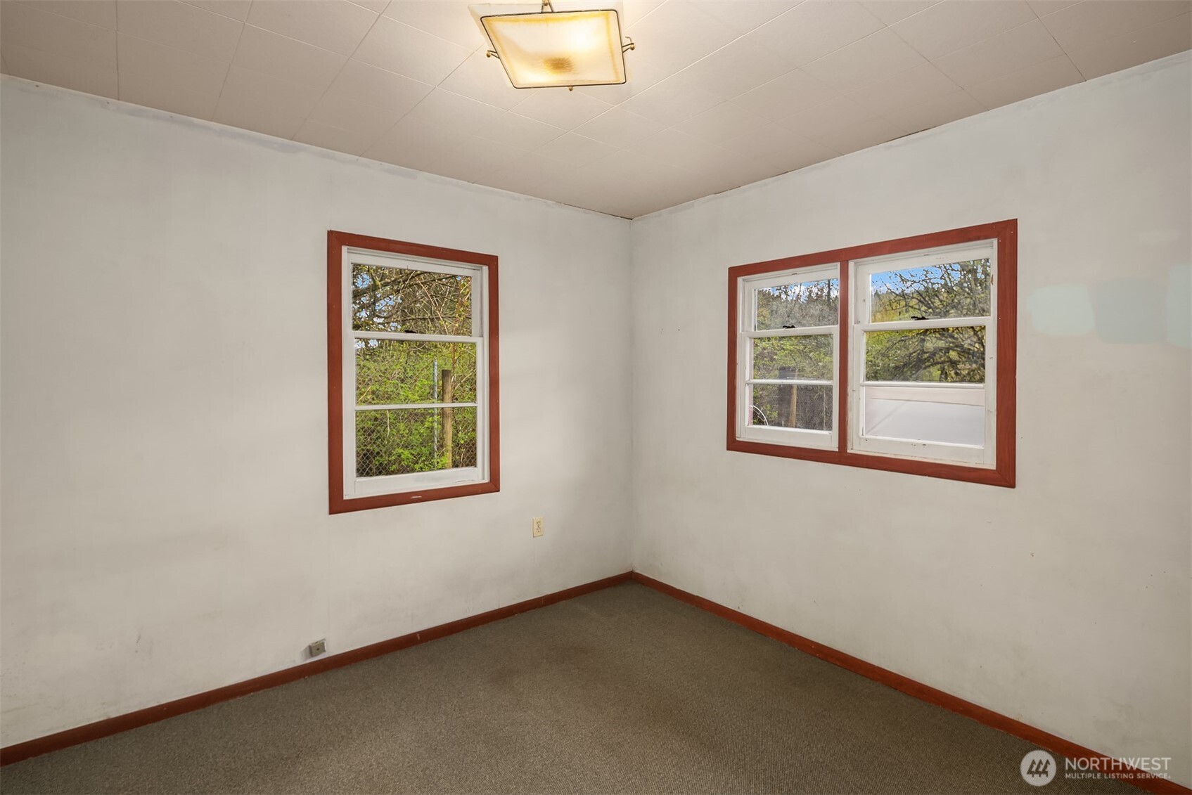 17420 Renton Issaquah Road Southeast Renton, WA 98059 - Photo 10 of 14