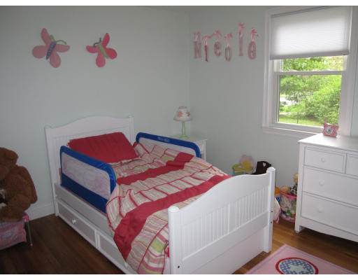 6 Southwick Road North Reading, MA 01864 - Photo 9 of 17 Gallery Image 9